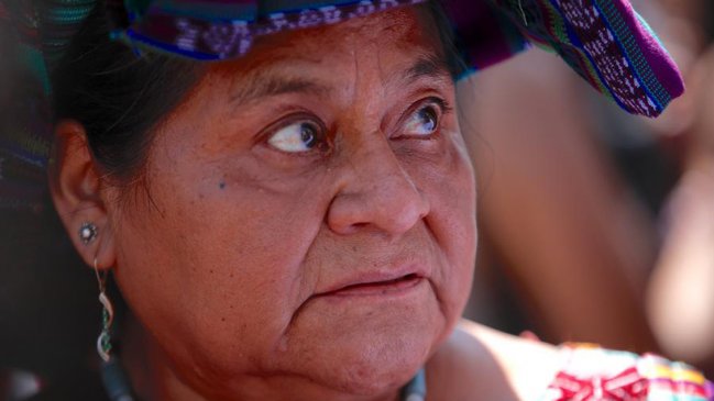 Menchú propone campaña mundial para prohibir uso de perdigones: 