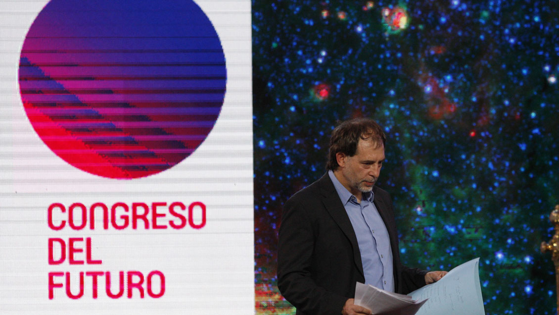Senador Girardi confirmó realización del Congreso del Futuro 2020 pese a crisis social