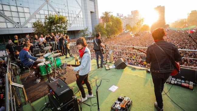  Se concretó reunión de Los Bunkers: 
