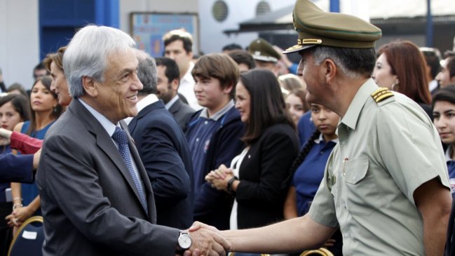 Piñera respalda a Rozas: Ha hecho todo lo humanamente posible por cumplir con su deber