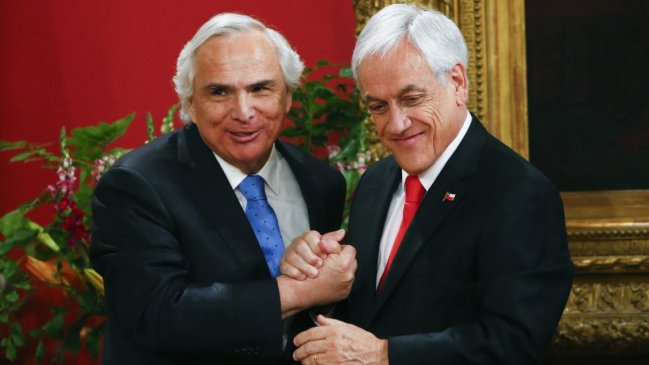 Piñera realiza cena de desagravio a Andrés Chadwick