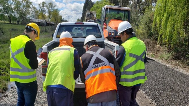 Comenzó pavimentación de ruta cordillerana entre Maule y Ñuble: Se entrega en un año