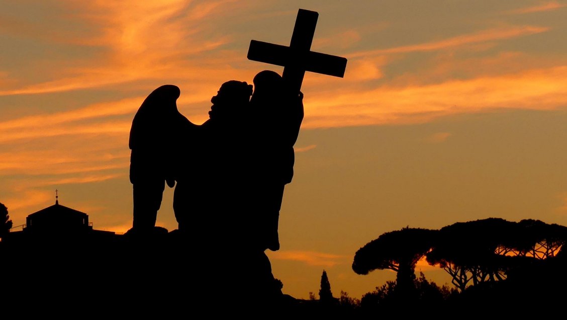 Fiscalía pide 20 años de cárcel para sujeto acusado de violar a una niña que iba a misa