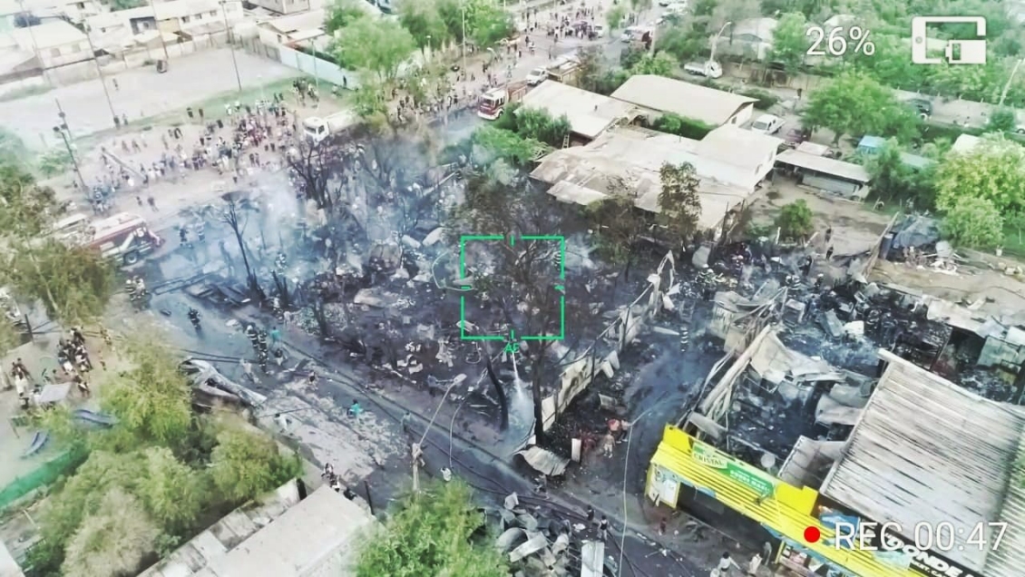 Incendio destruyó casas y locales comerciales en Lampa