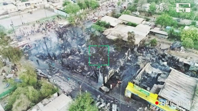 Incendio destruyó casas y locales comerciales en Lampa