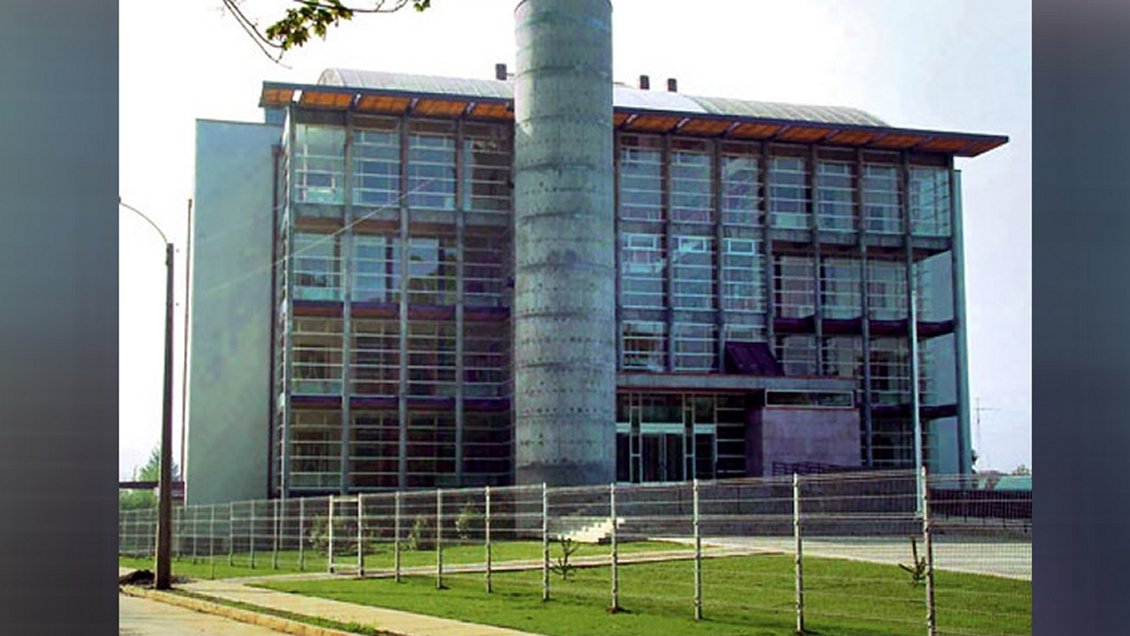 INDH denunció a gendarmes por vejaciones sexuales contra detenidos en un tribunal