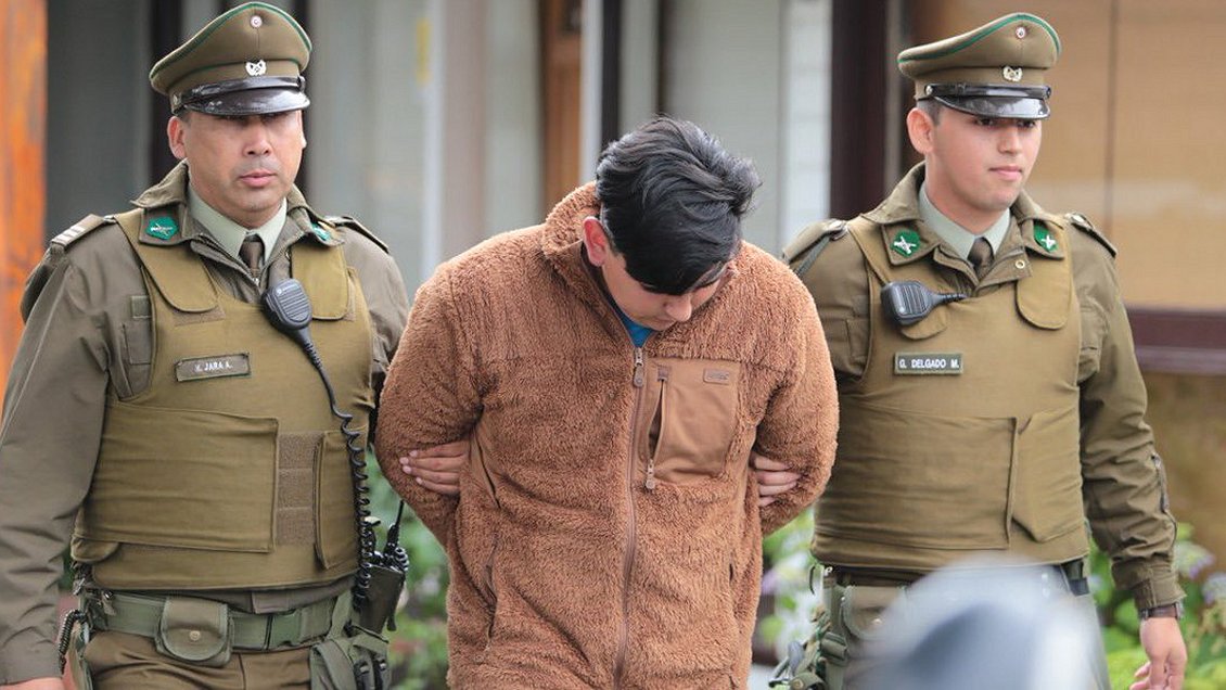 Sujeto que disparó a un auto es imputado por homicidio y femicidio frustrados