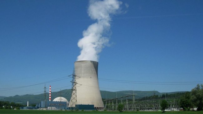  Suiza cerrará su primera central nuclear  