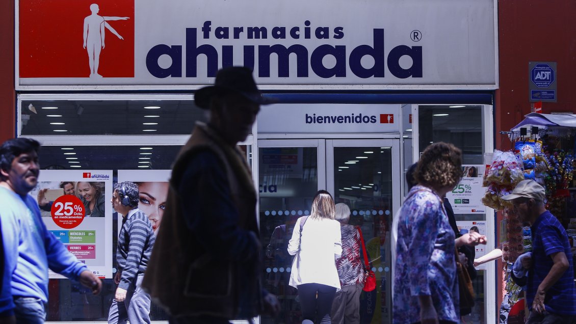 Sernac: Compensación de farmacias no será distribuida al general de los consumidores
