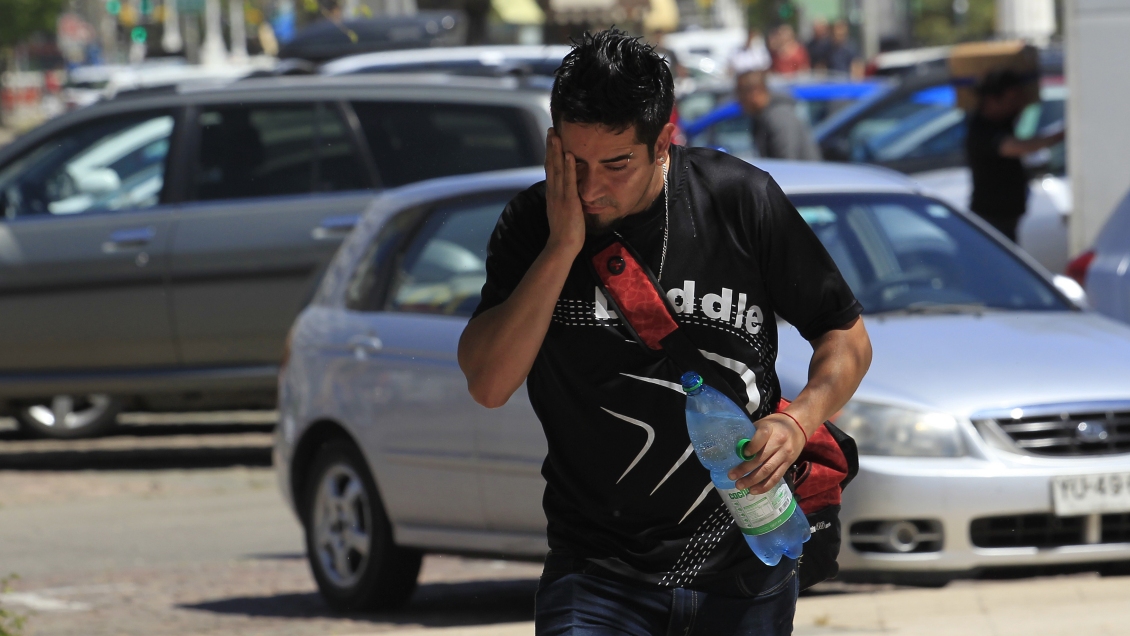 Con máximas de hasta 37 grados: Ola de calor afectará desde Valparaíso a Ñuble