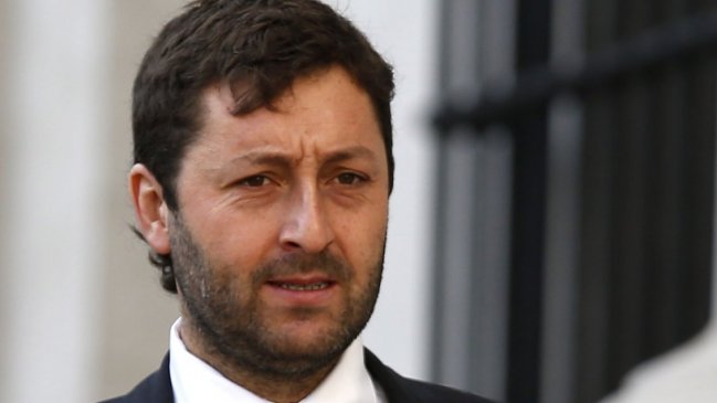 Diputado Coloma: Casi siempre hay alguien de RN haciendo guiños a la centroizquierda