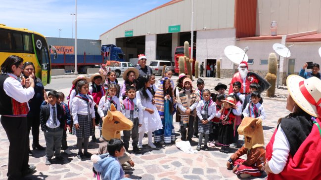 Tarapacá: Niños de Colchane celebraron de forma anticipada la Navidad