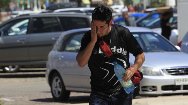 Con máximas de hasta 37 grados: Ola de calor afectará desde Valparaíso a Ñuble