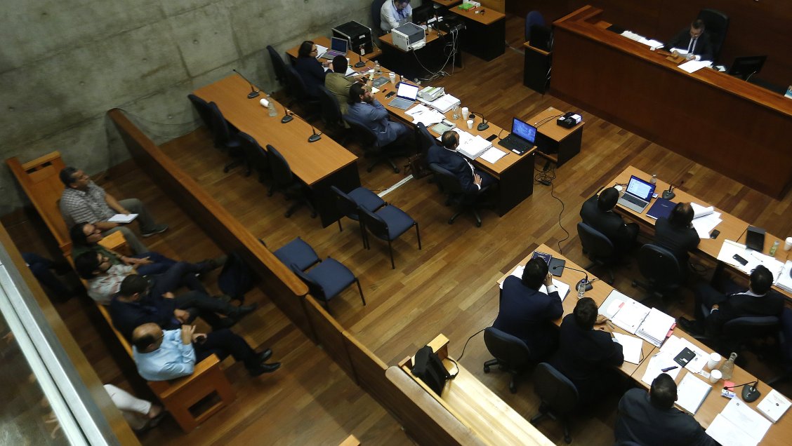 Tribunal retomó audiencia de formalización de 12 funcionarios de FFEE por torturas