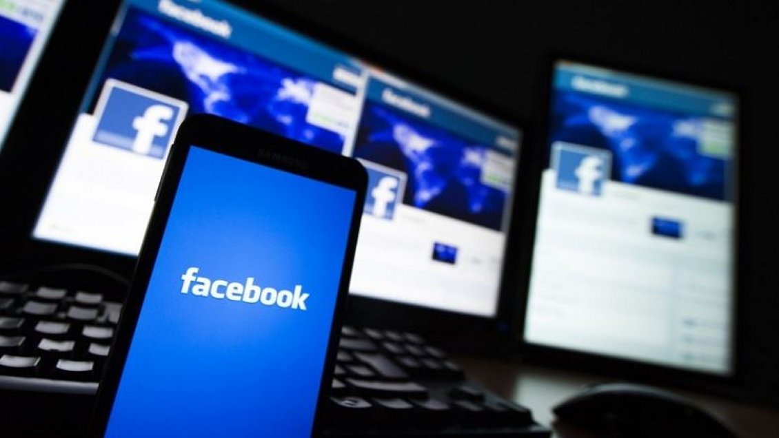 Rusia amenaza a Facebook y Twitter con sanciones multimillonarias