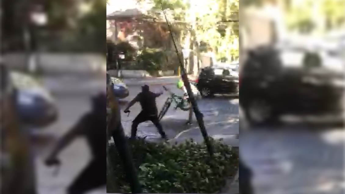 Ciclista fue baleado por un automovilista en Providencia