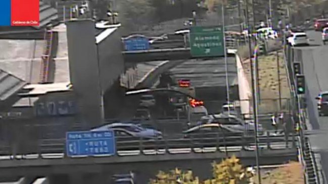 Accidente en Ruta 5 mantiene gran congestión en el centro de Santiago