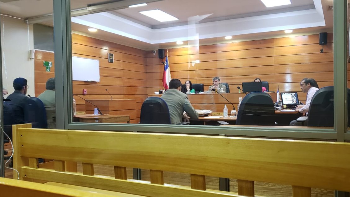 Tribunal absolvió a imputado por tráfico de drogas: Marihuana es para uso medicinal de su hijo