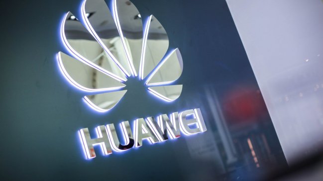 Gobierno chino dio 75.000 millones de dólares a Huawei para llegar a la cima, según el WSJ