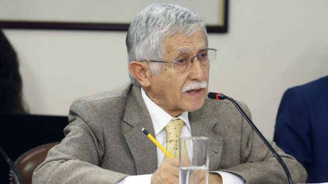 Codelco se querelló contra Nelson Pizarro por tráfico de influencias