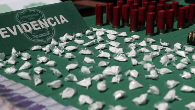 Carabineros incautó cerca de mil dosis de cocaína en Cerro Navia