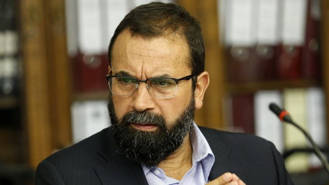 Hugo Gutiérrez y los dibujos sobre Piñera: 