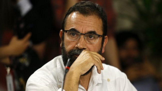 Diputado RN por pedido para destituir a Hugo Gutiérrez: 