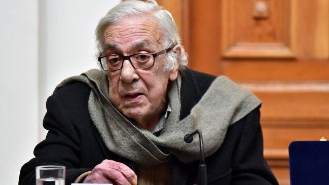 Murió el escritor chileno Germán Marín