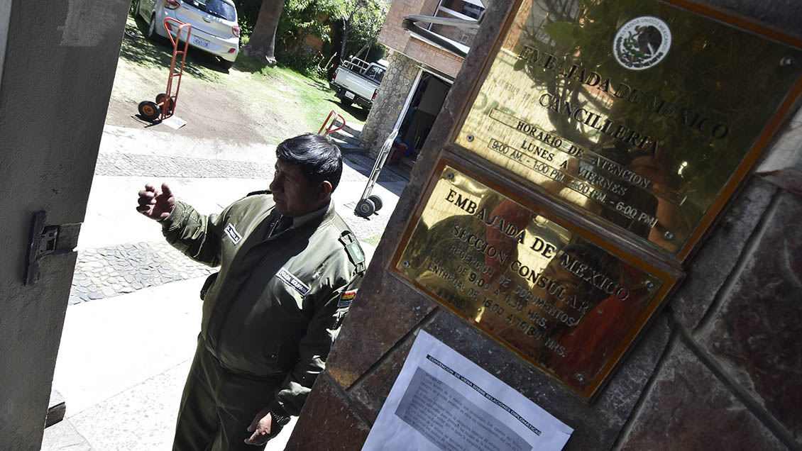 España expulsó a diplomáticos bolivianos tras decisión 