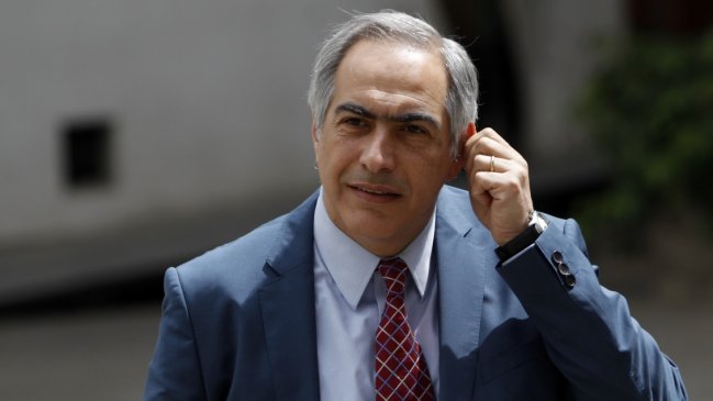 Senador Chahuán contradice a Piñera: Lo peor de la crisis no ha pasado