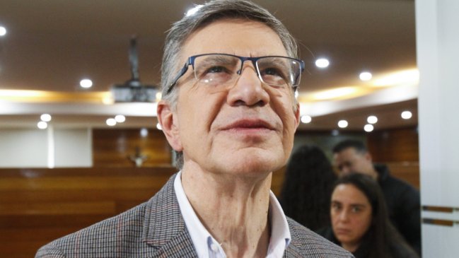 Encuesta Criteria: Lavín repunta y la derecha lidera en preferencias de presidenciables