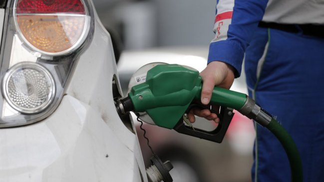 Bencinas suben sus precios por sexta semana consecutiva