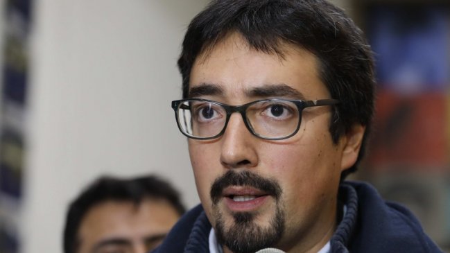 Senador Latorre: La crisis sigue abierta y tendremos un 2020 muy movido