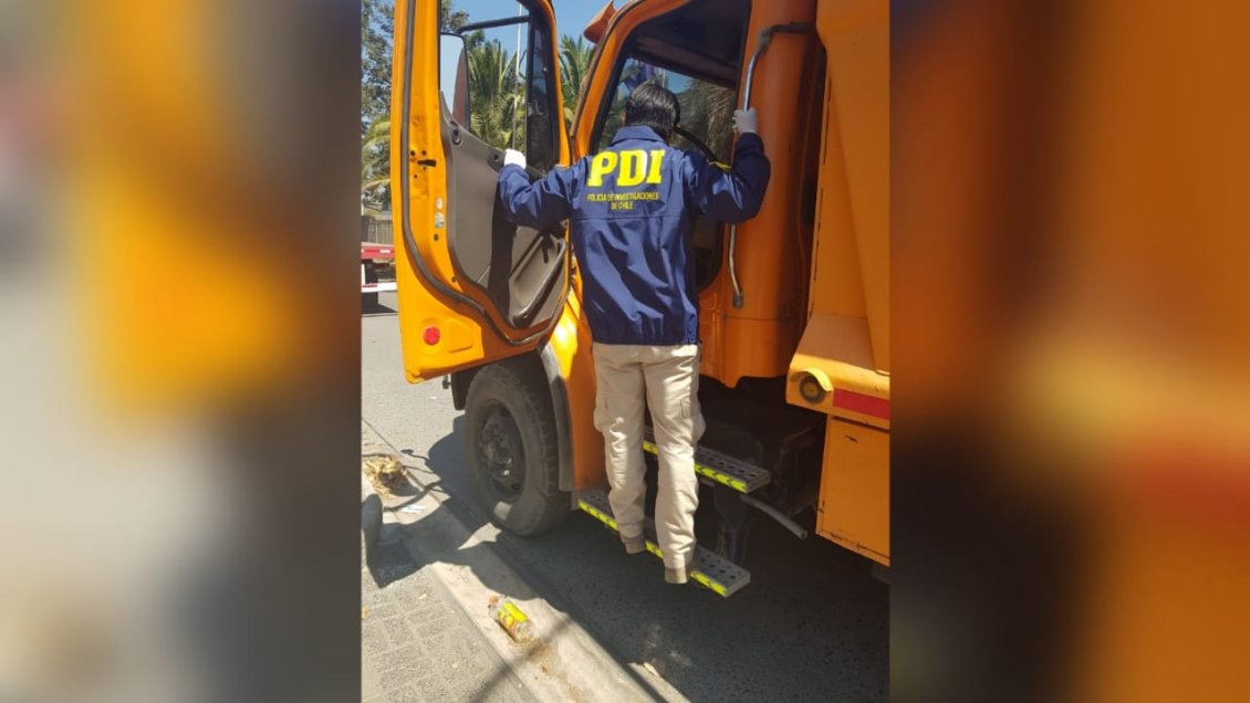 PDI recupera en Doñihue dos camiones tolva sustraídos en San Felipe