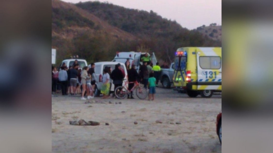 Dos menores fallecieron traes caer a sector del río Rapel