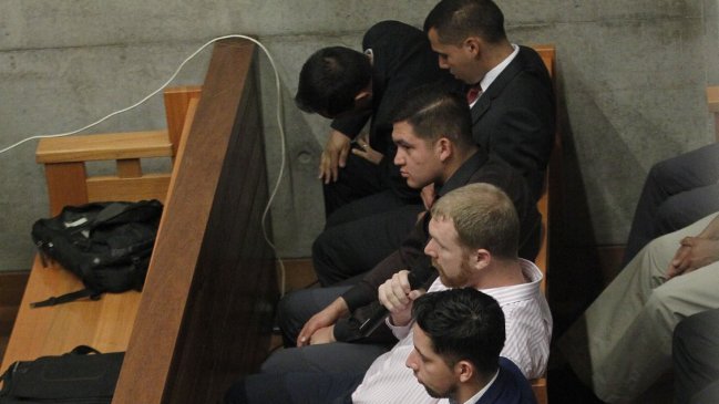 Corte desechó delito de tortura y revocó prisión a carabineros detenidos por caso en Plaza Ñuñoa