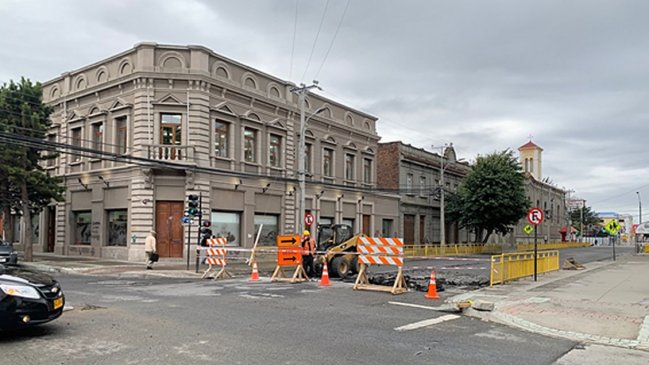 Punta Arenas: Cierran Calle Magallanes para reposición de calzadas y soterrado eléctrico