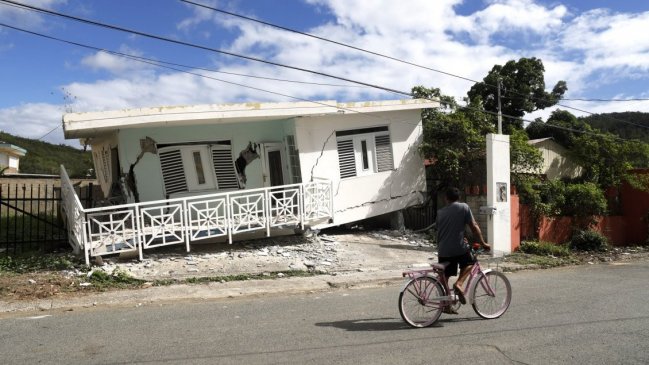Confirman primera muerte relacionada con terremoto en Puerto Rico