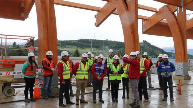 Un 30 por ciento de avance tienen las obras del nuevo terminal de buses de Coyhaique