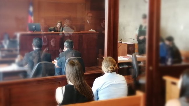 En internación provisoria quedó menor sospechoso de crimen de carabinero