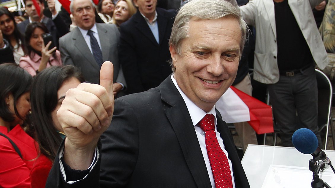Kast logró constituir legalmente su partido y fue a La Moneda a pedir reunión con Piñera