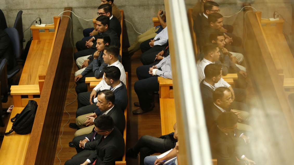 Tribunal sobreseyó a siete de los 12 carabineros acusados por torturas en Plaza Ñuñoa