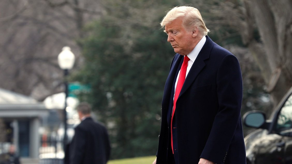 Soros afirmó que Facebook coopera con Trump para su reelección