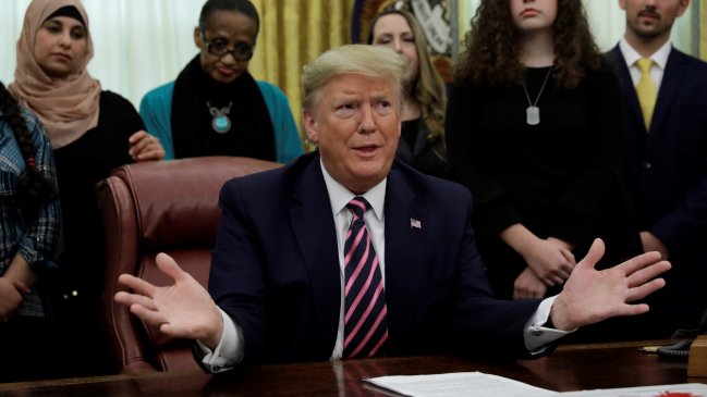 Gobierno de Trump restringirá visas a extranjeras embarazadas