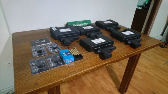 Eran a fogueo: Carabineros detuvo a tres sujetos que dispararon en plena vía pública