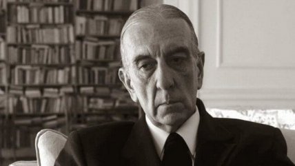  23 de enero: Armando Uribe muere el mismo día que Lemebel y Parra  