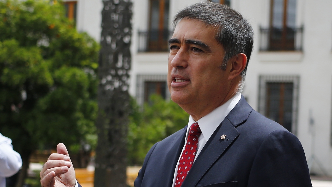 Presidente de RN: Hay libertad de acción, pero no es razonable hacer campaña con el PS o con Kast