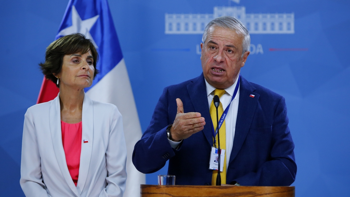 Mañalich: Probabilidad de que el coronavirus llegue a Chile no es baja