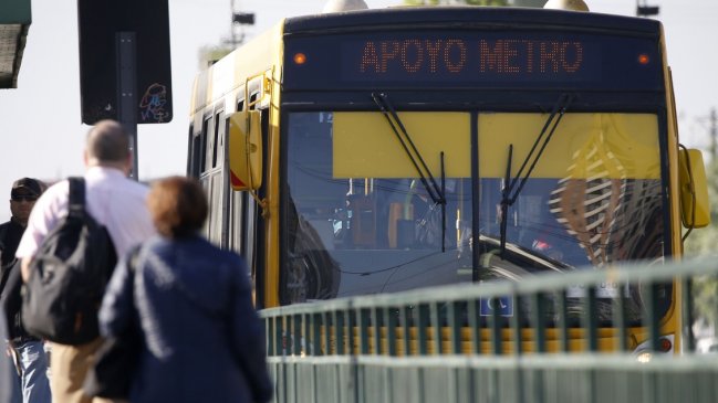Gobierno compensará a operadores del Transantiago por baja de pasajeros