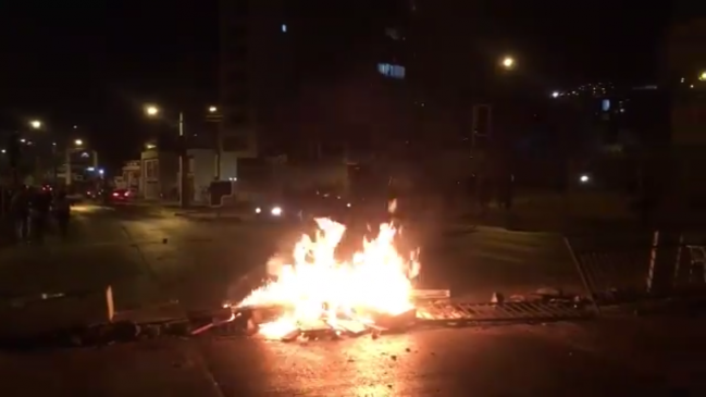 Con arresto domiciliario nocturno quedó primer imputado por Ley Antibarricadas en Antofagasta